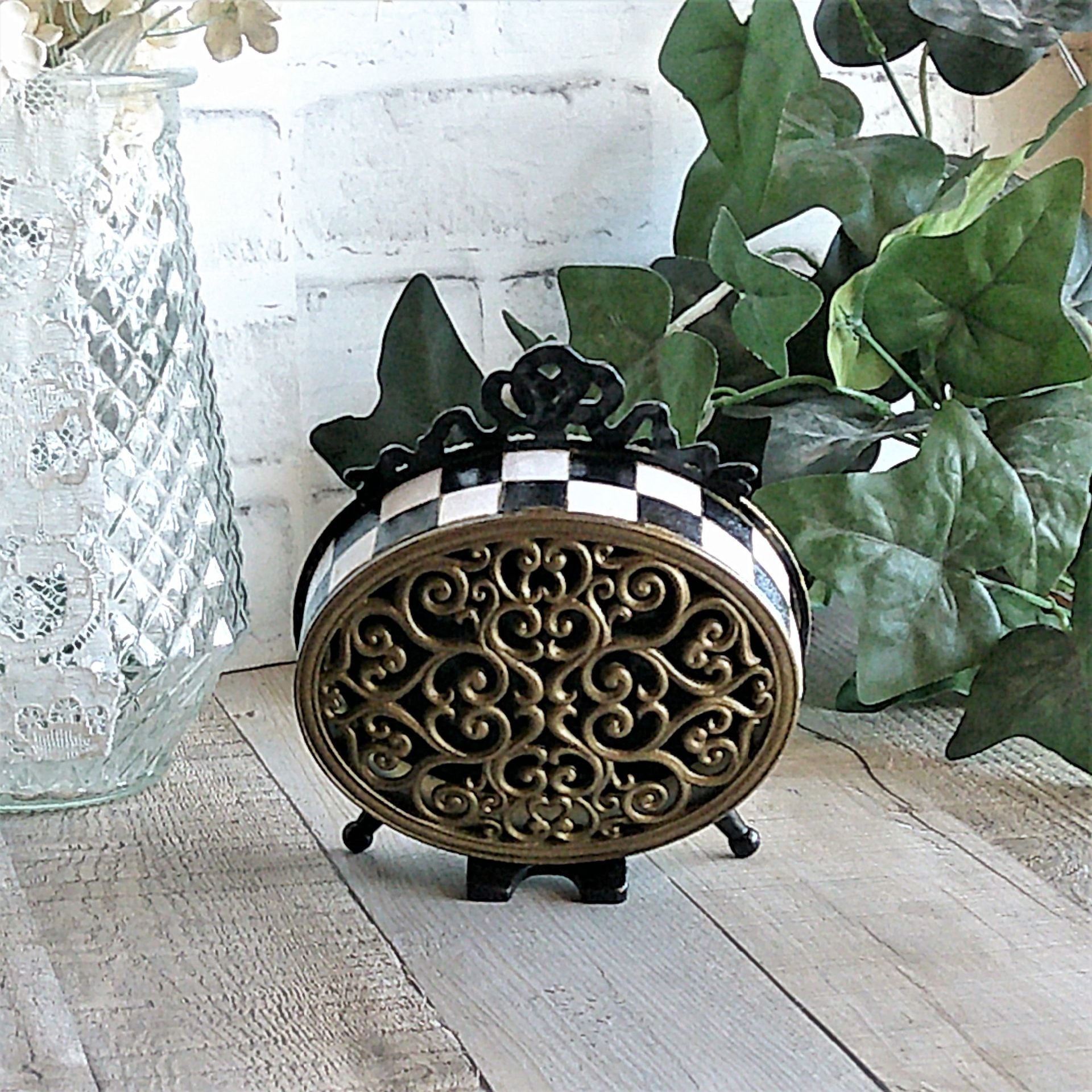 Courtly Clock Hand Painted Checks Clock Checkered Decor 6 