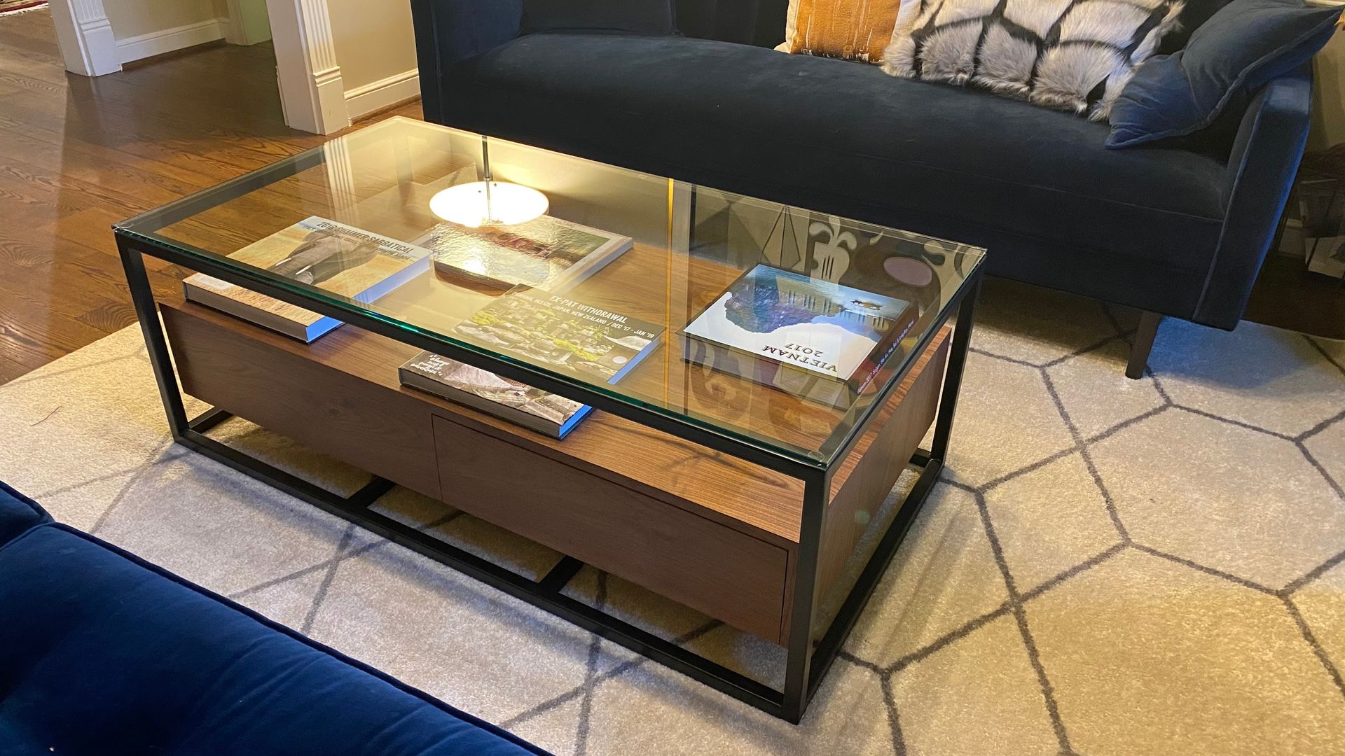 Floating Coffee Table In Metal Frame 2