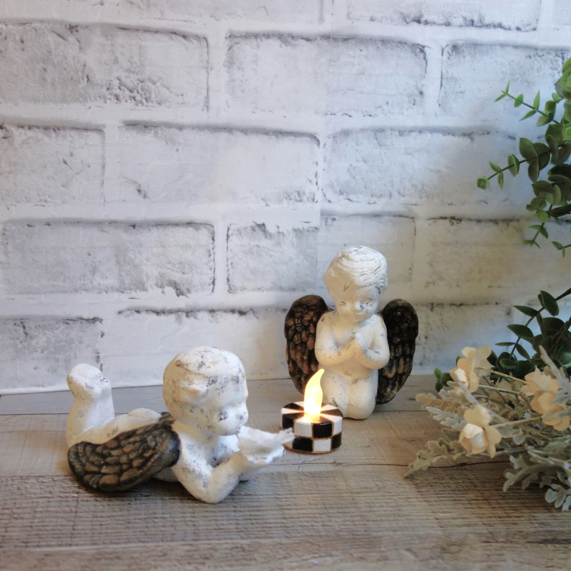 Courtly Cherubs With Checked Tea Light Candle Hand Painted Checks Chippy Angels 3 