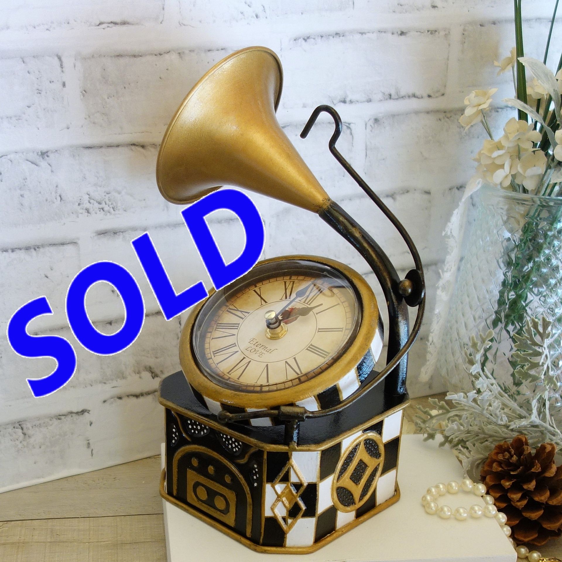 Courtly Phonograph Checked Clock Nwt Hand Painted Black And White Checks Clock