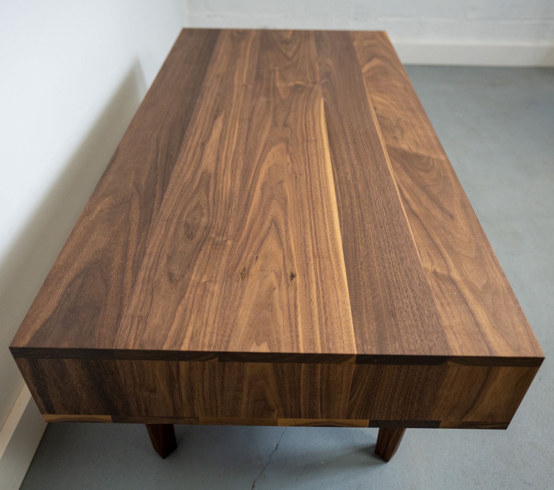 Modern Wooden Desk With Drawers 4