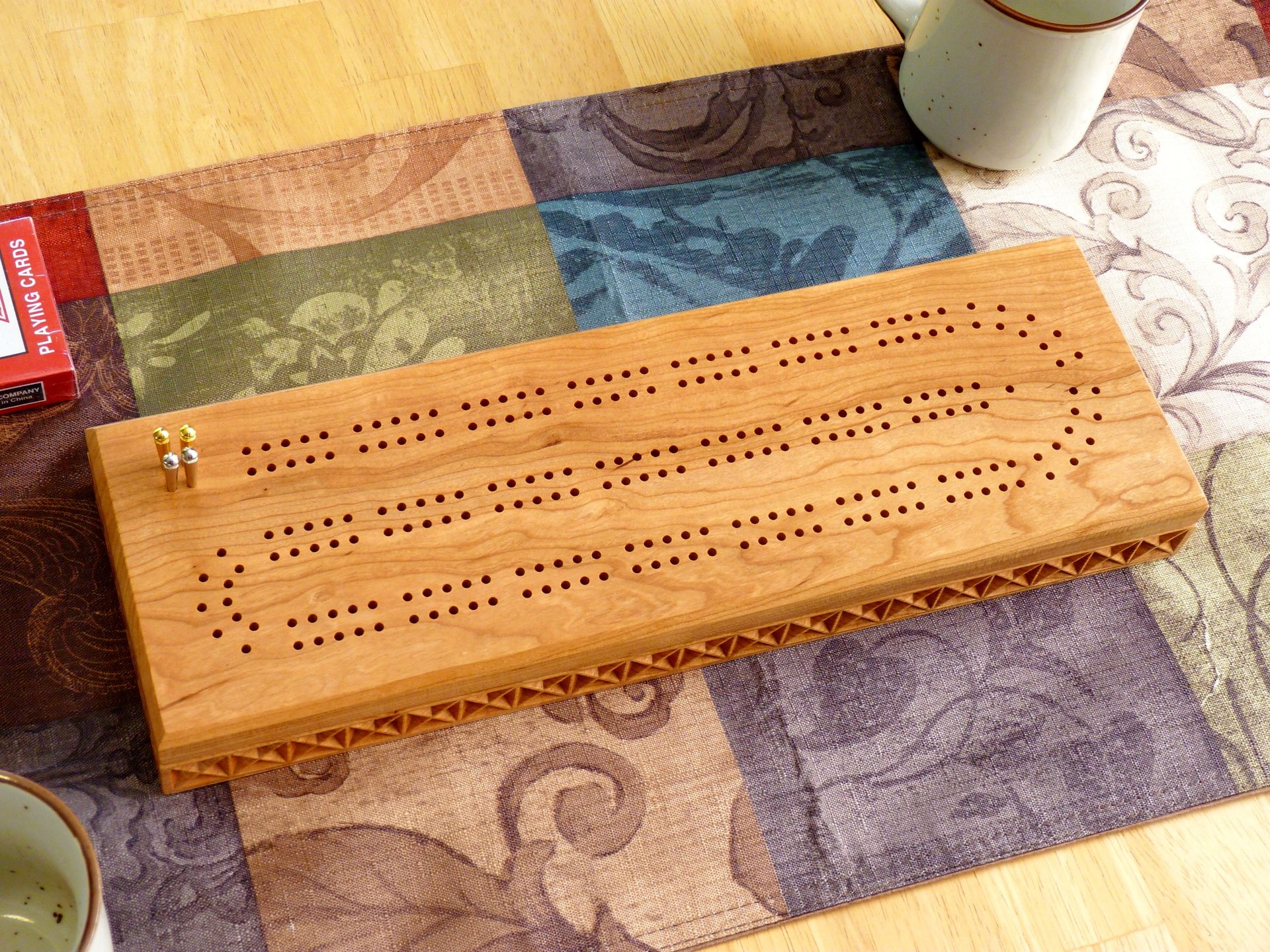 Carved Cribbage Board In Walnut Or Cherry Wood 3 