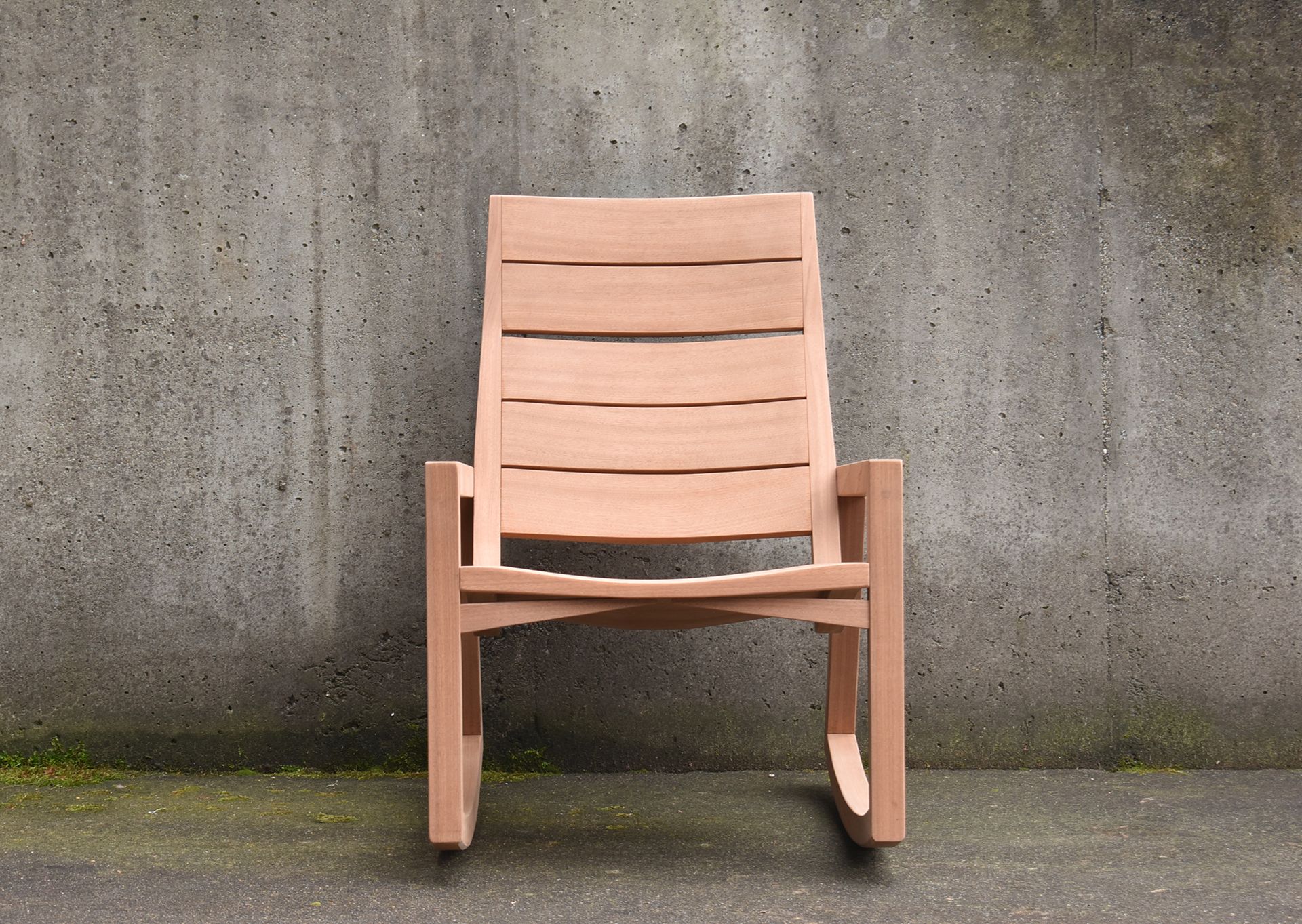 Contemporary Outdoor Rocking Chair 2