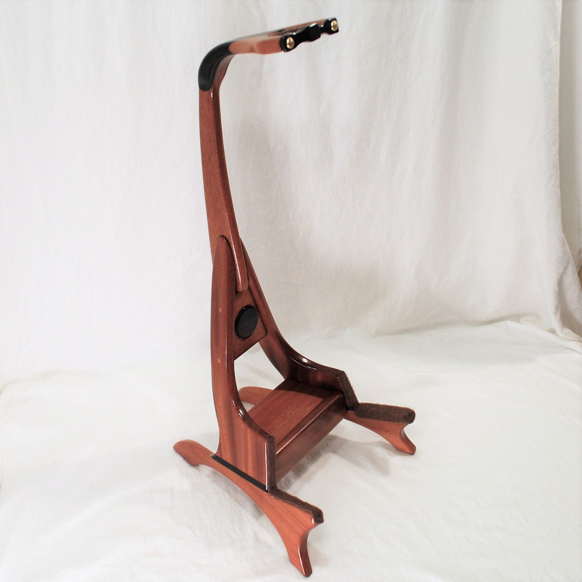 Model 1 Guitar Stand W/Drawer