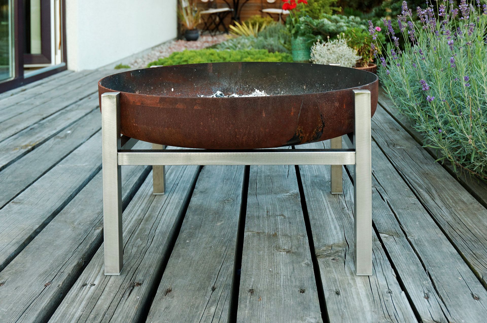 Solid Steel Fire Pit Parnidis Tall 3 