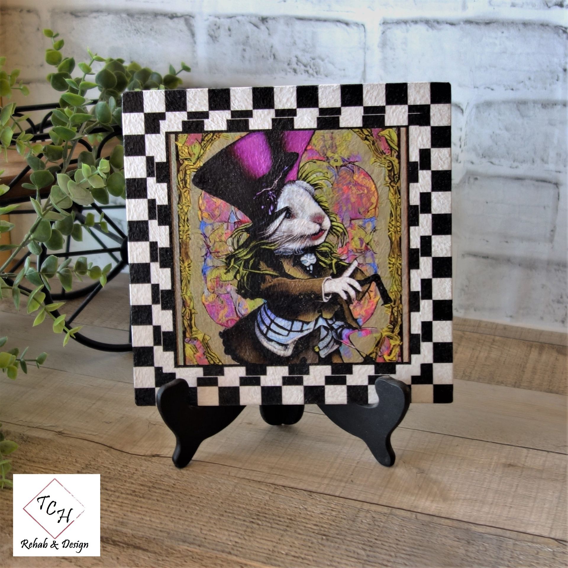 Checked Picture Decor Alice In Wonderland Rabbit With Mad Hatter Hat Decor Art Print On Glass