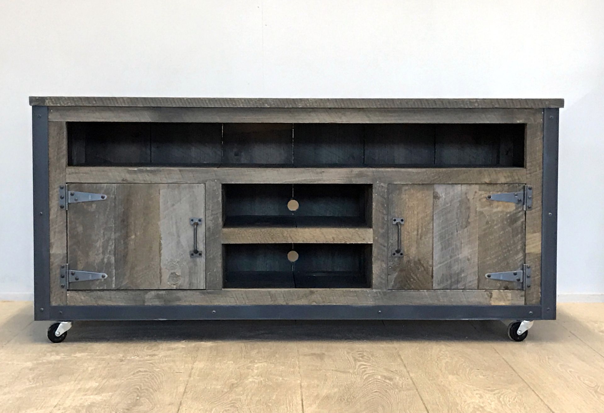 Rustic Industrial Barn Board / Reclaimed Wood Media Stand / Tv / Entertainment Stand 3 