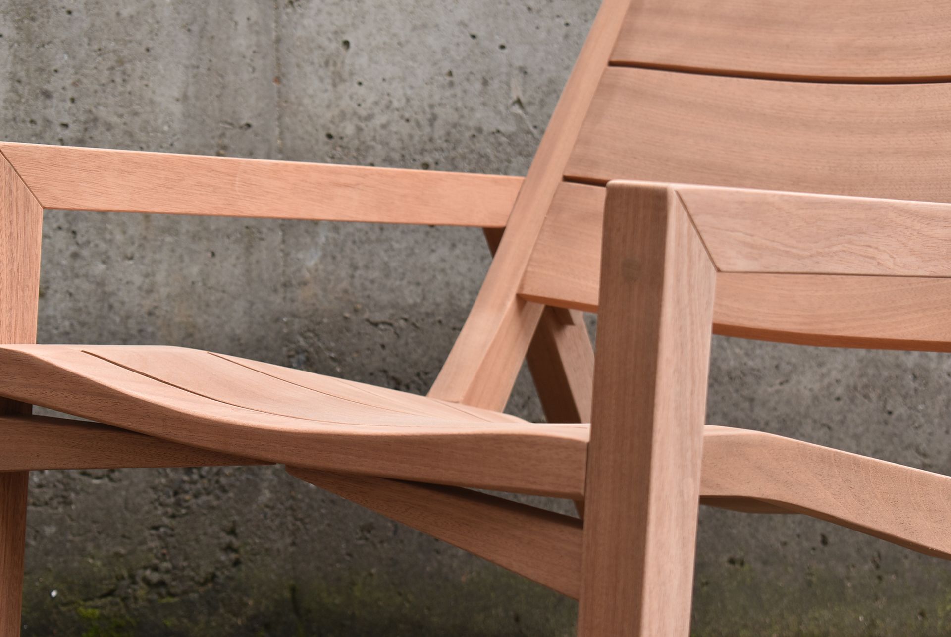 Contemporary Outdoor Rocking Chair 3