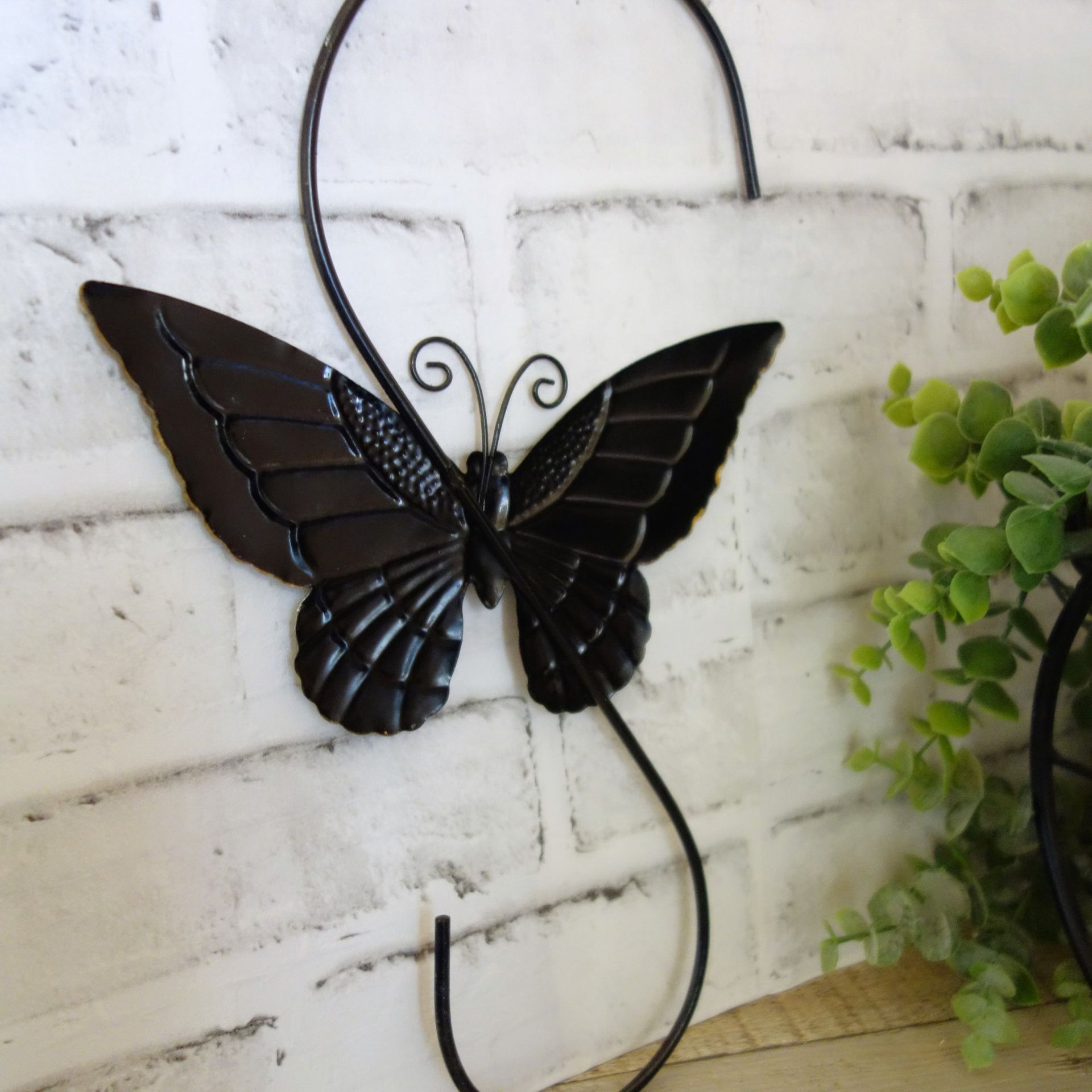 Black & White Check Patio Decor Checked Butterfly S Hook Balcony Porch Decor 3 