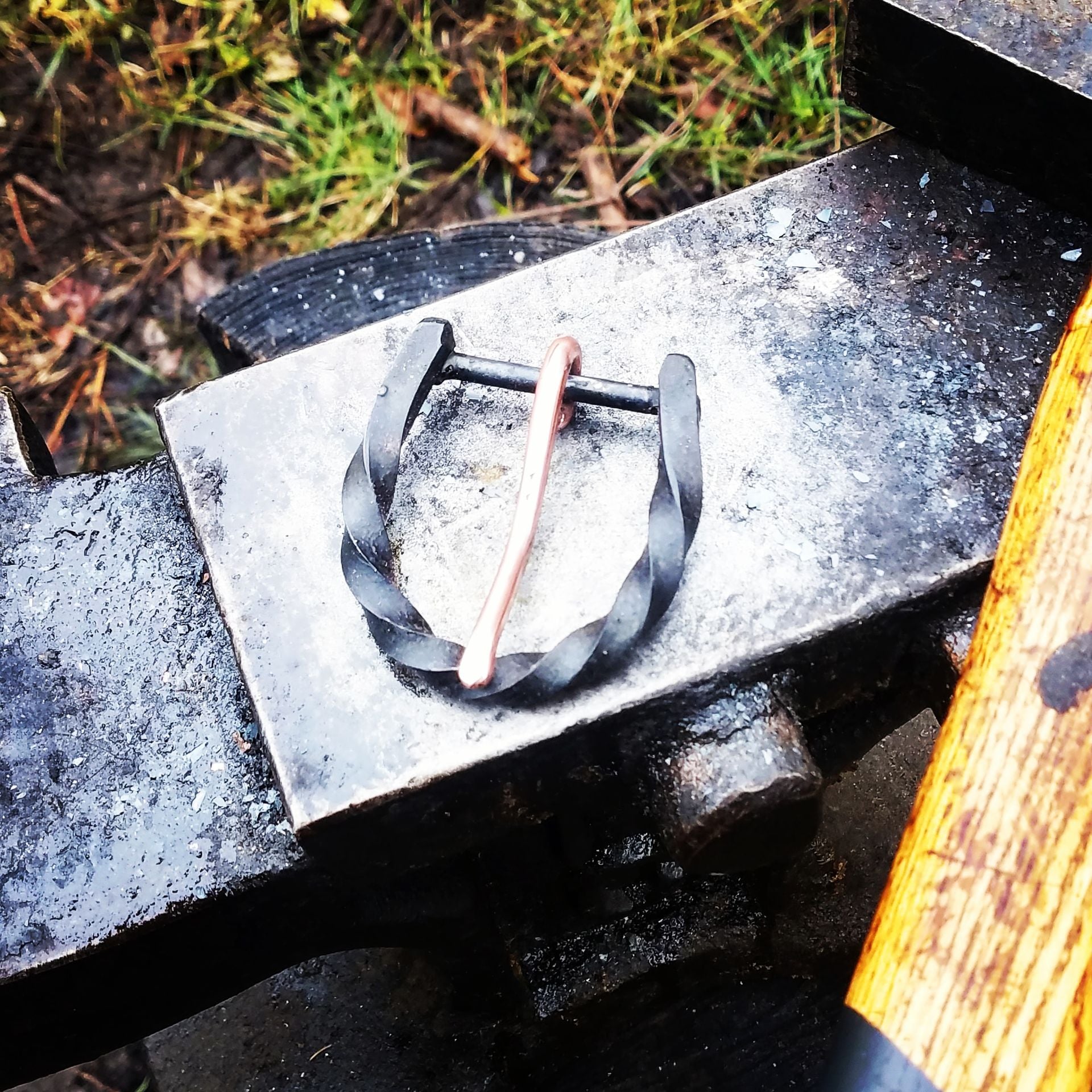 Hand Forged Steel And Copper Heel Bar Buckle