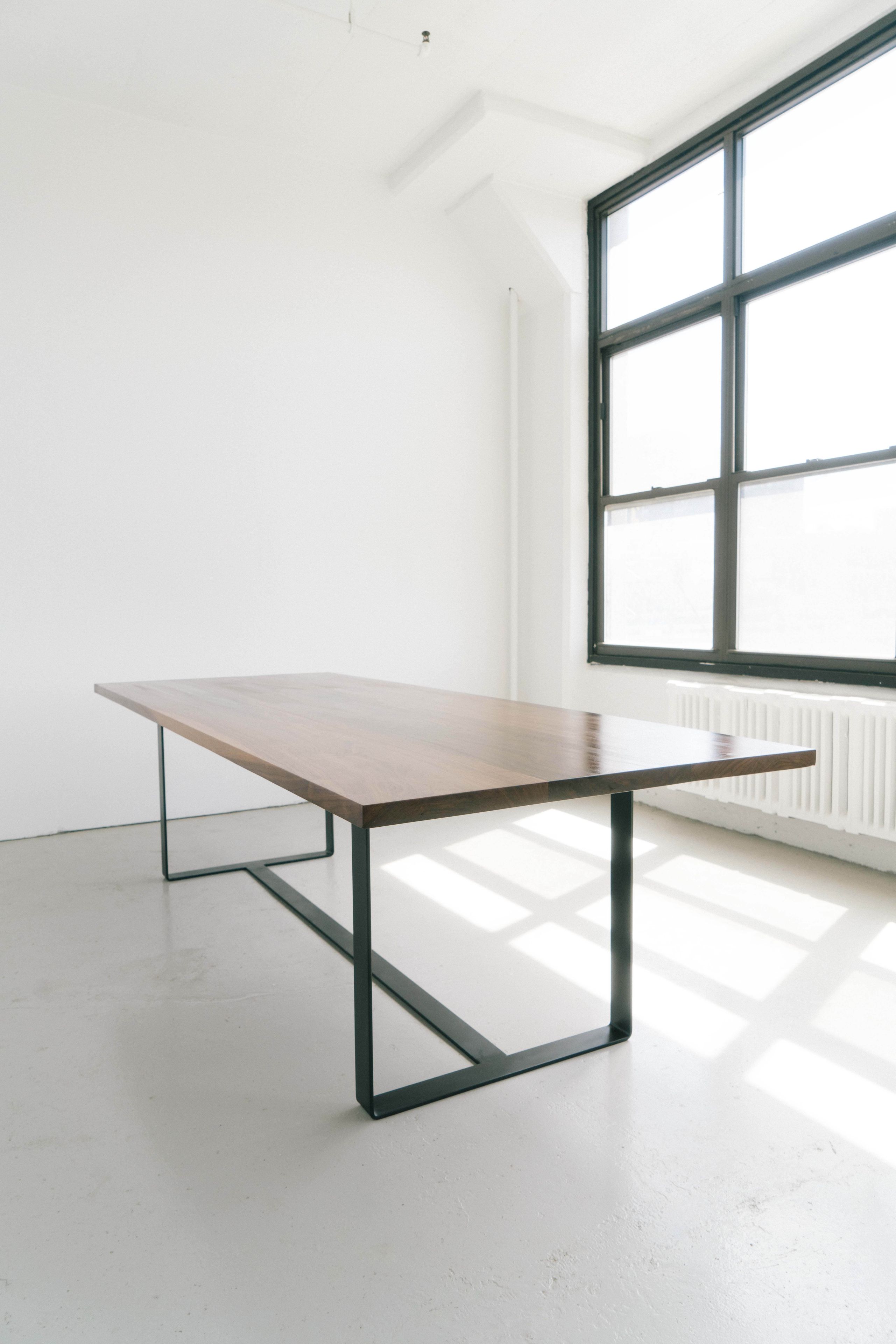 U3 Dining Table - Walnut 2