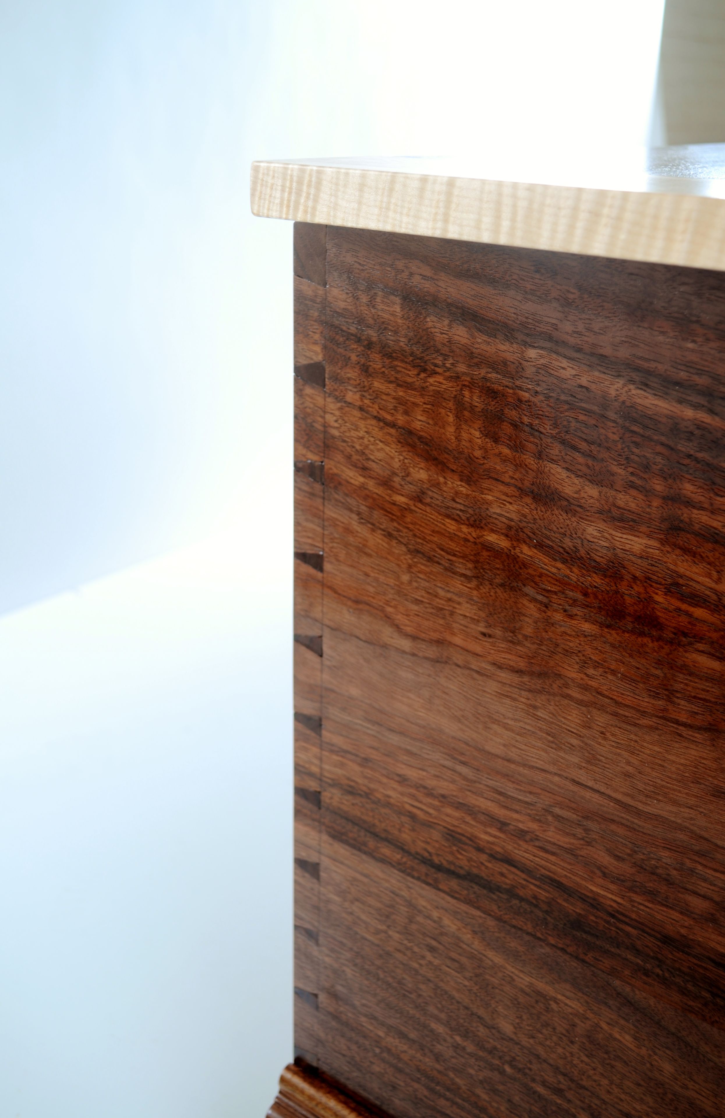 Walnut Blanket Chest 6 