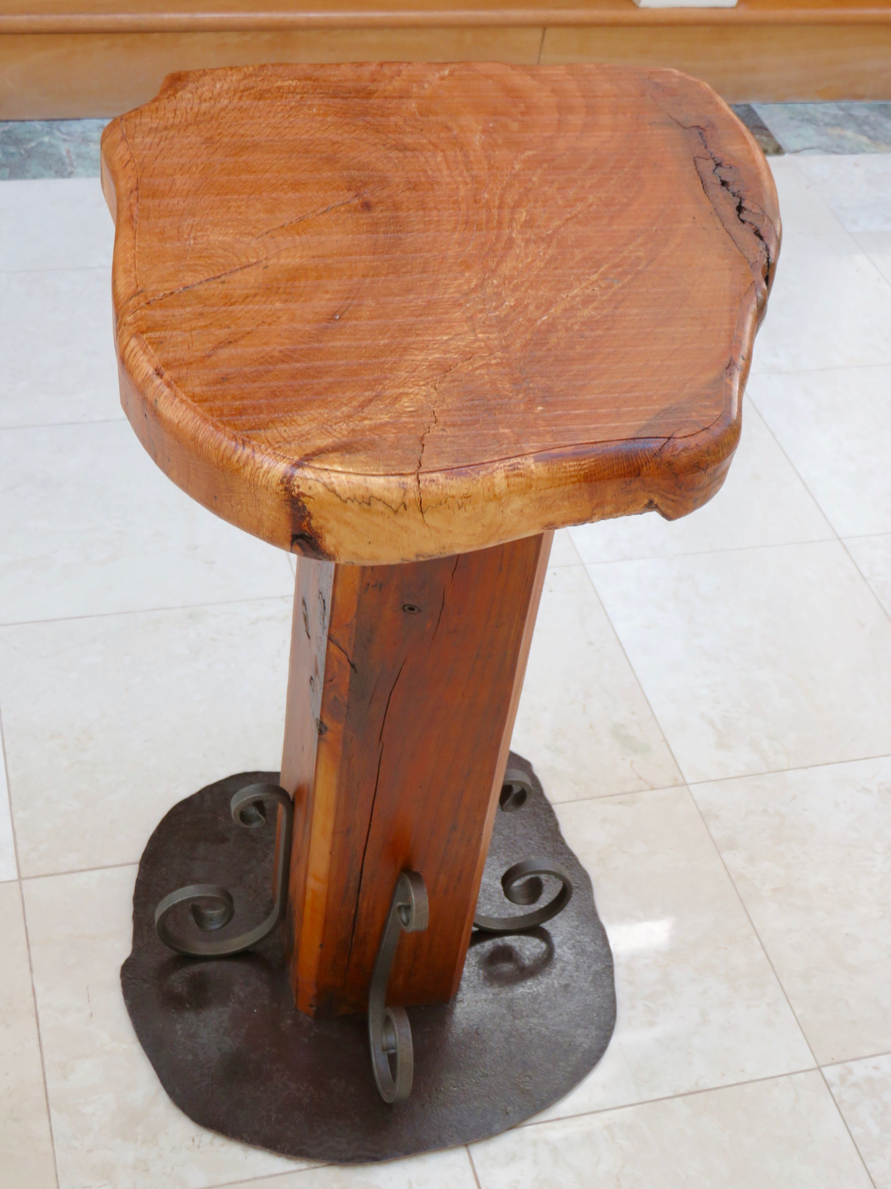 Craftsman Style Accent Table 6 