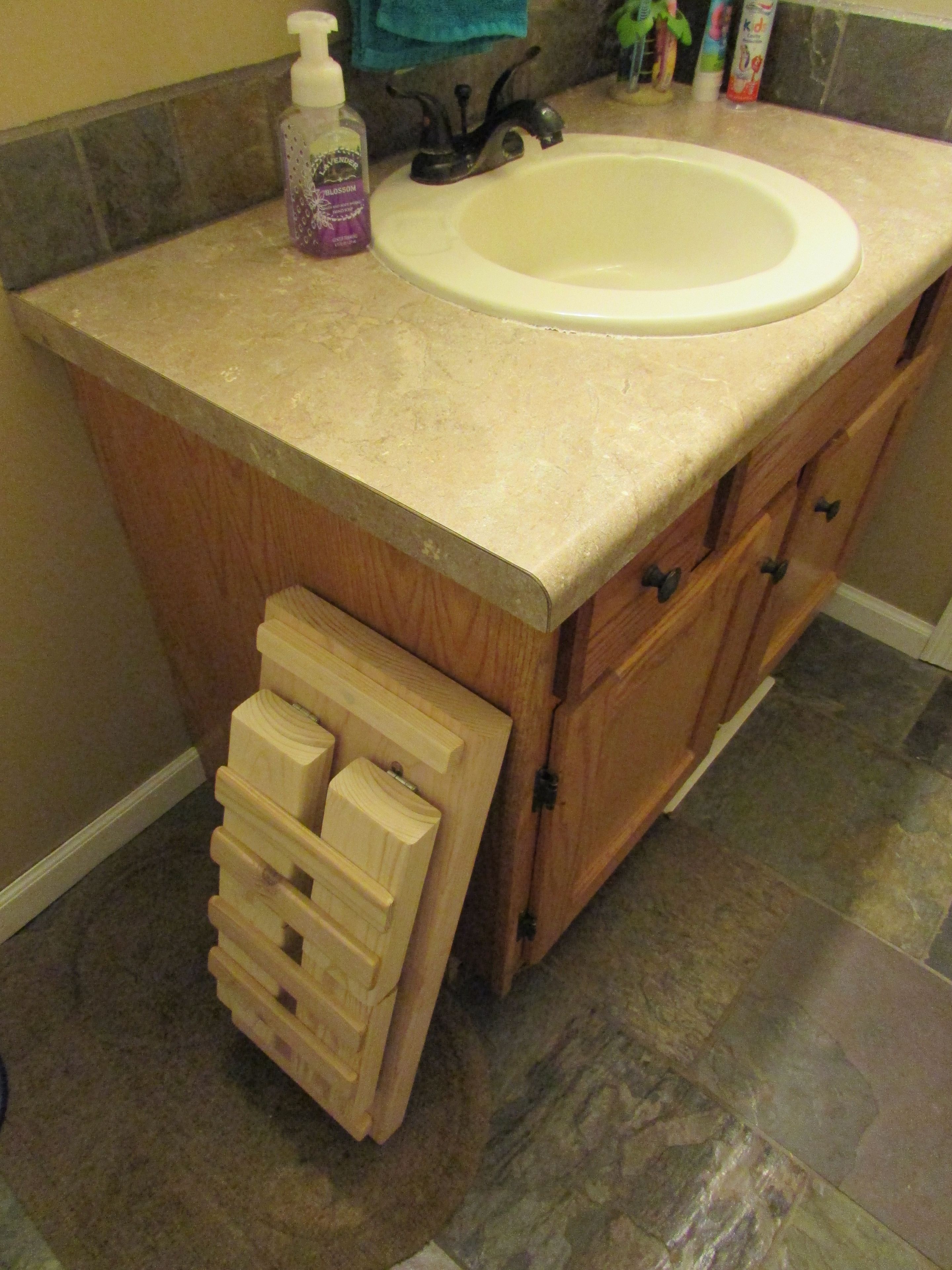 Kids Folding Step Stool 2
