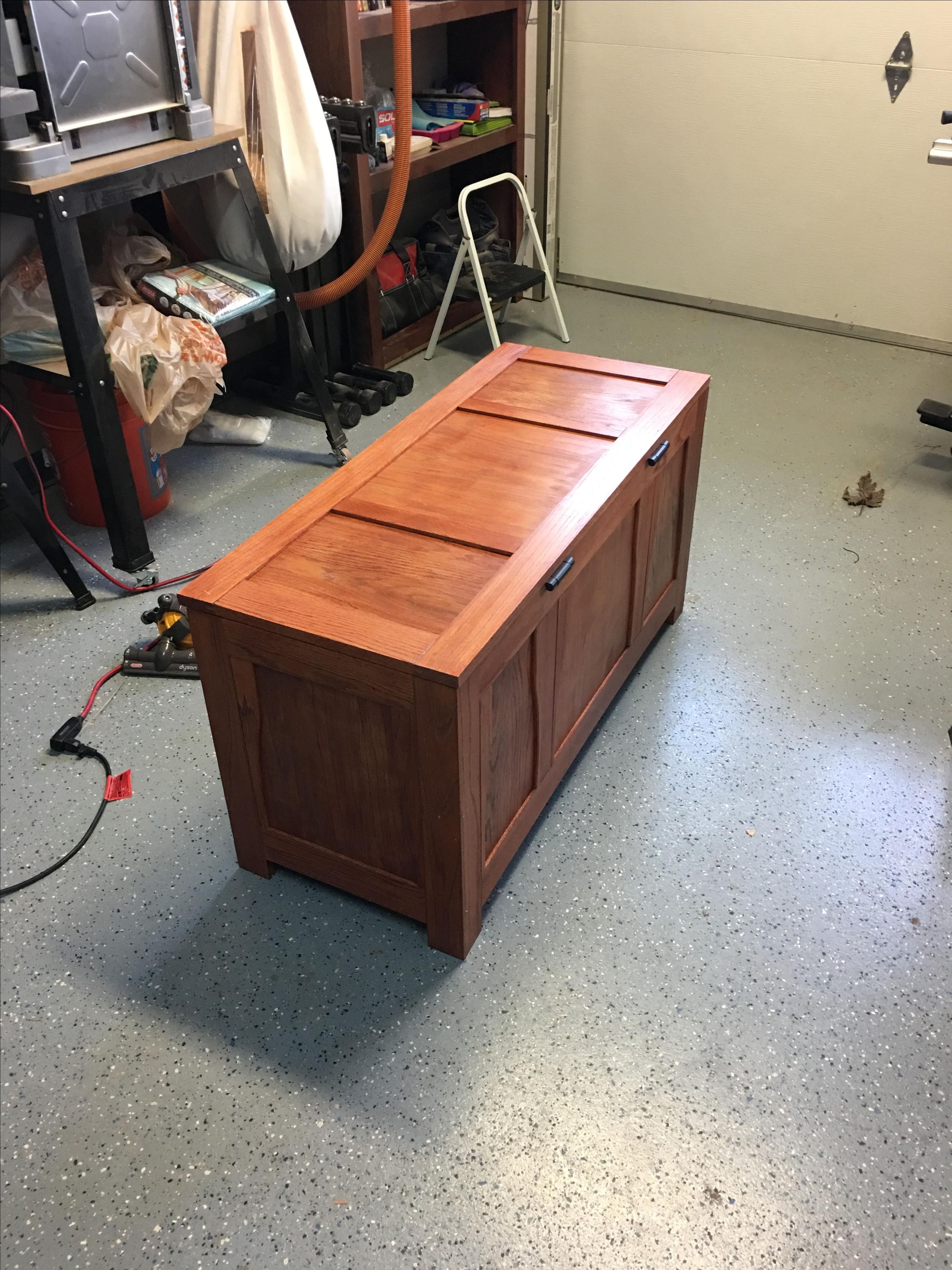 Solid Oak Cedar Chest W/ Removable Tray
