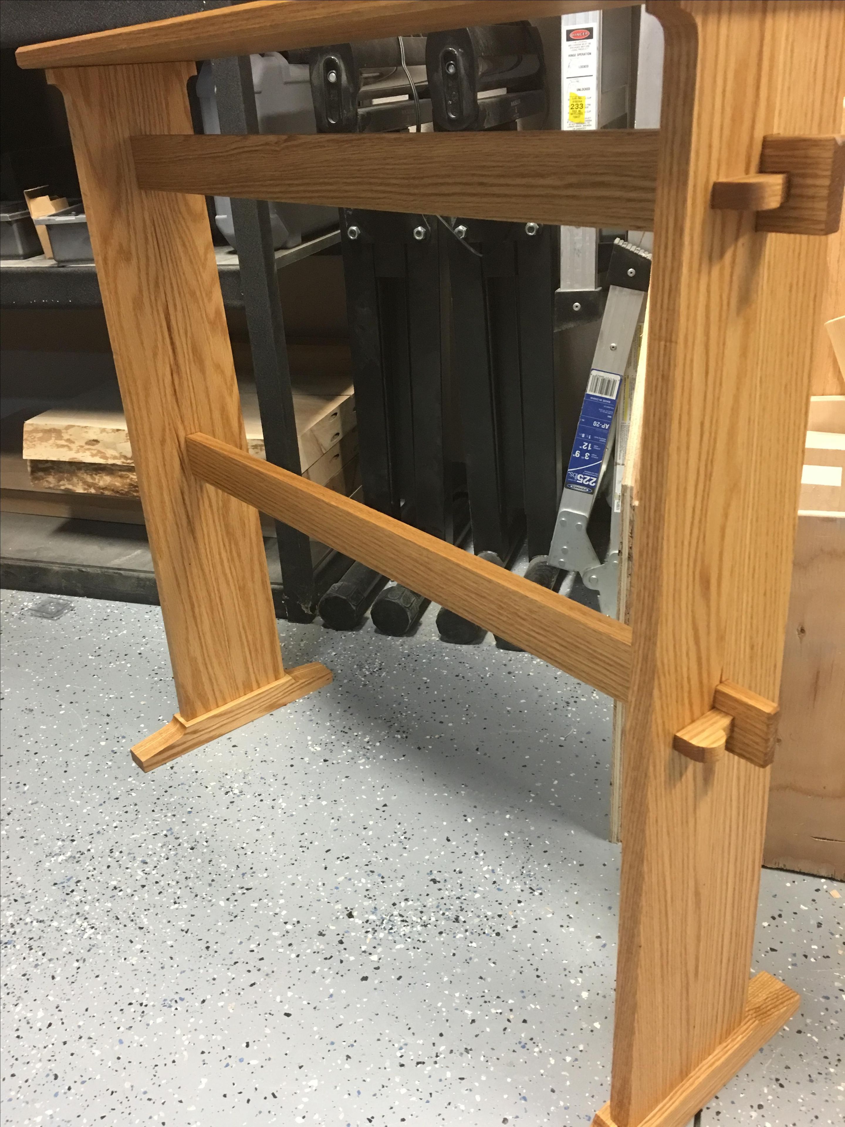 Craftsmen Style Quilt Rack 2