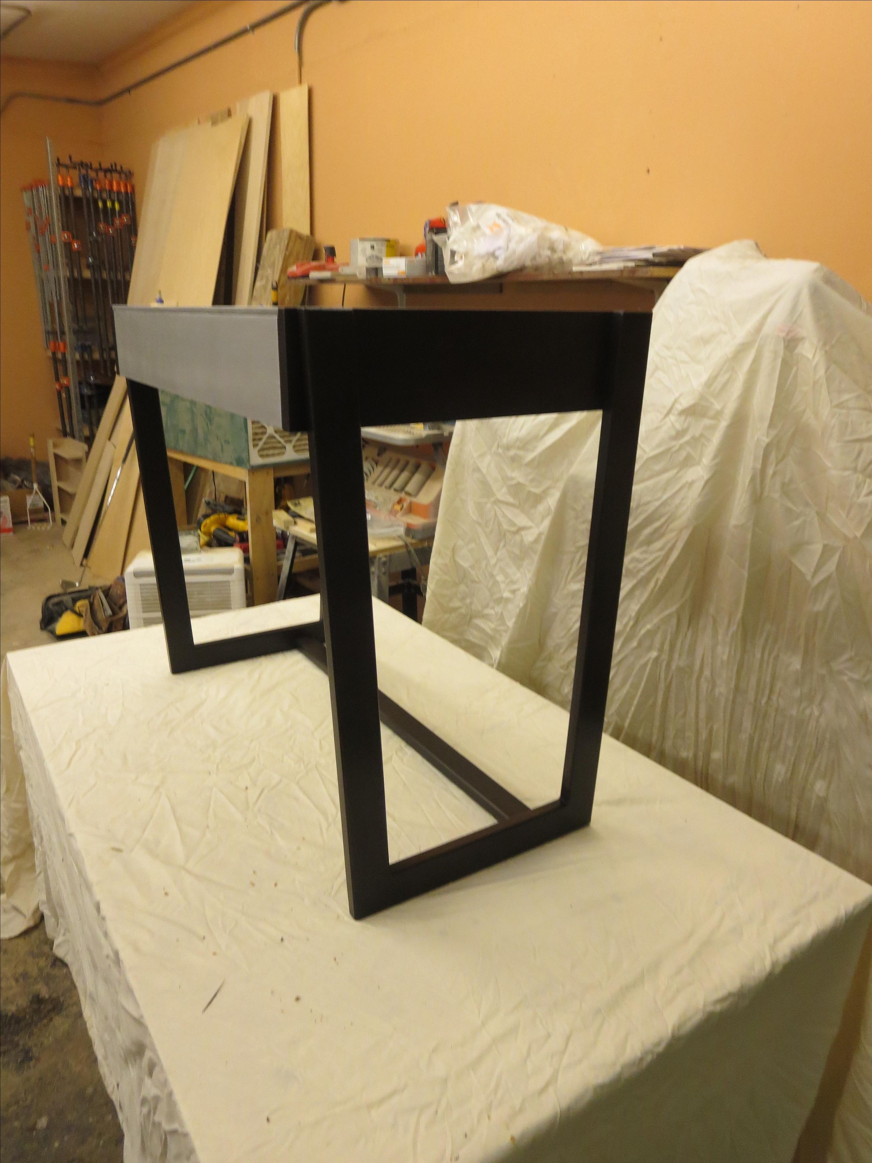 Small Writing Desk 4