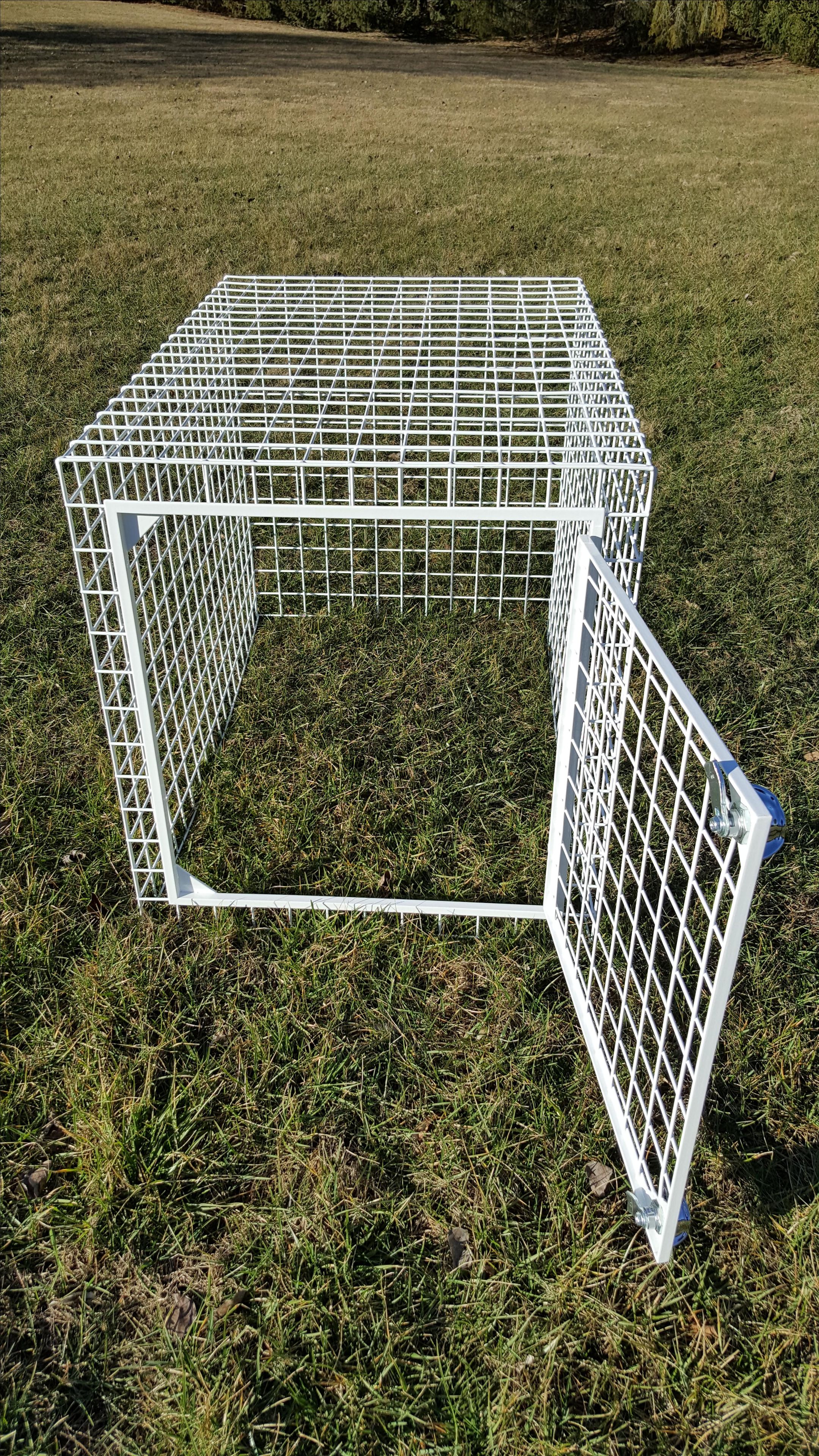 Custom Welded Wire Dog Crate With Powder Coat Finish 4 