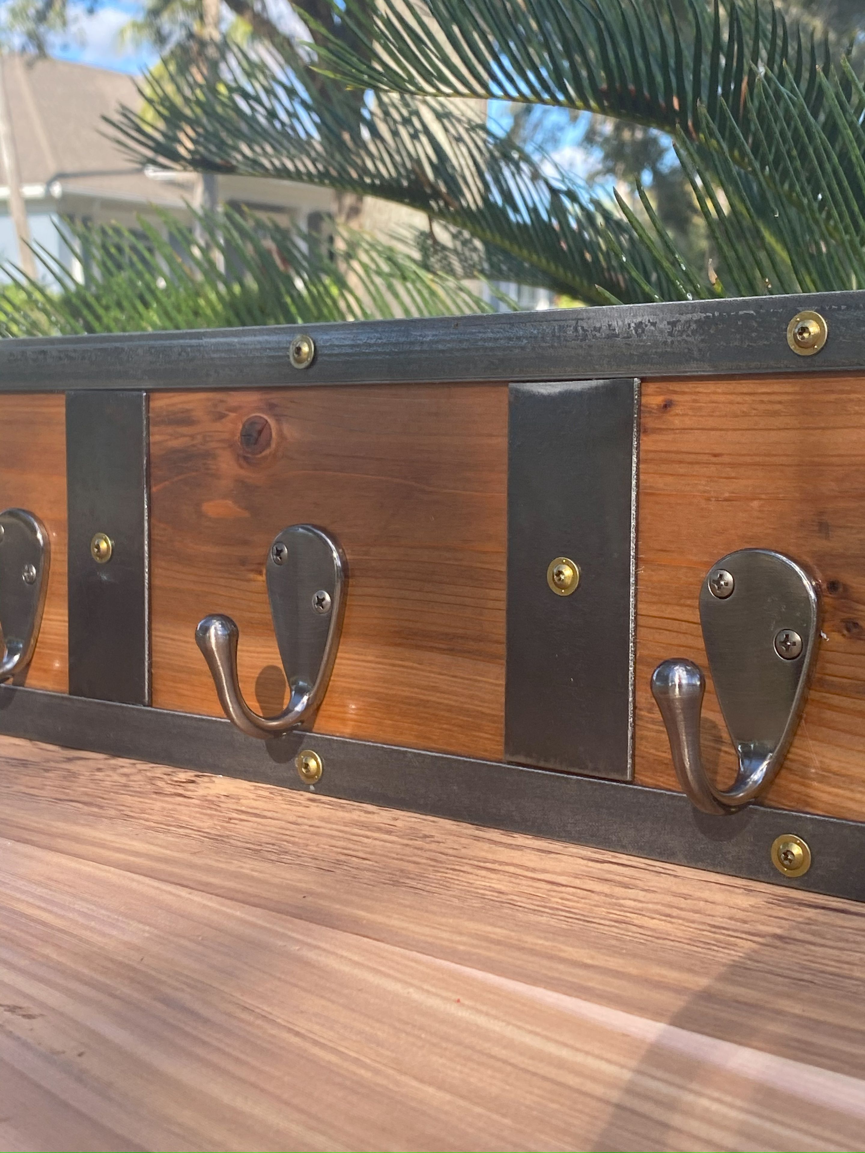 Cedar Woor And Metal Rustic Hangers Coat Rack 3