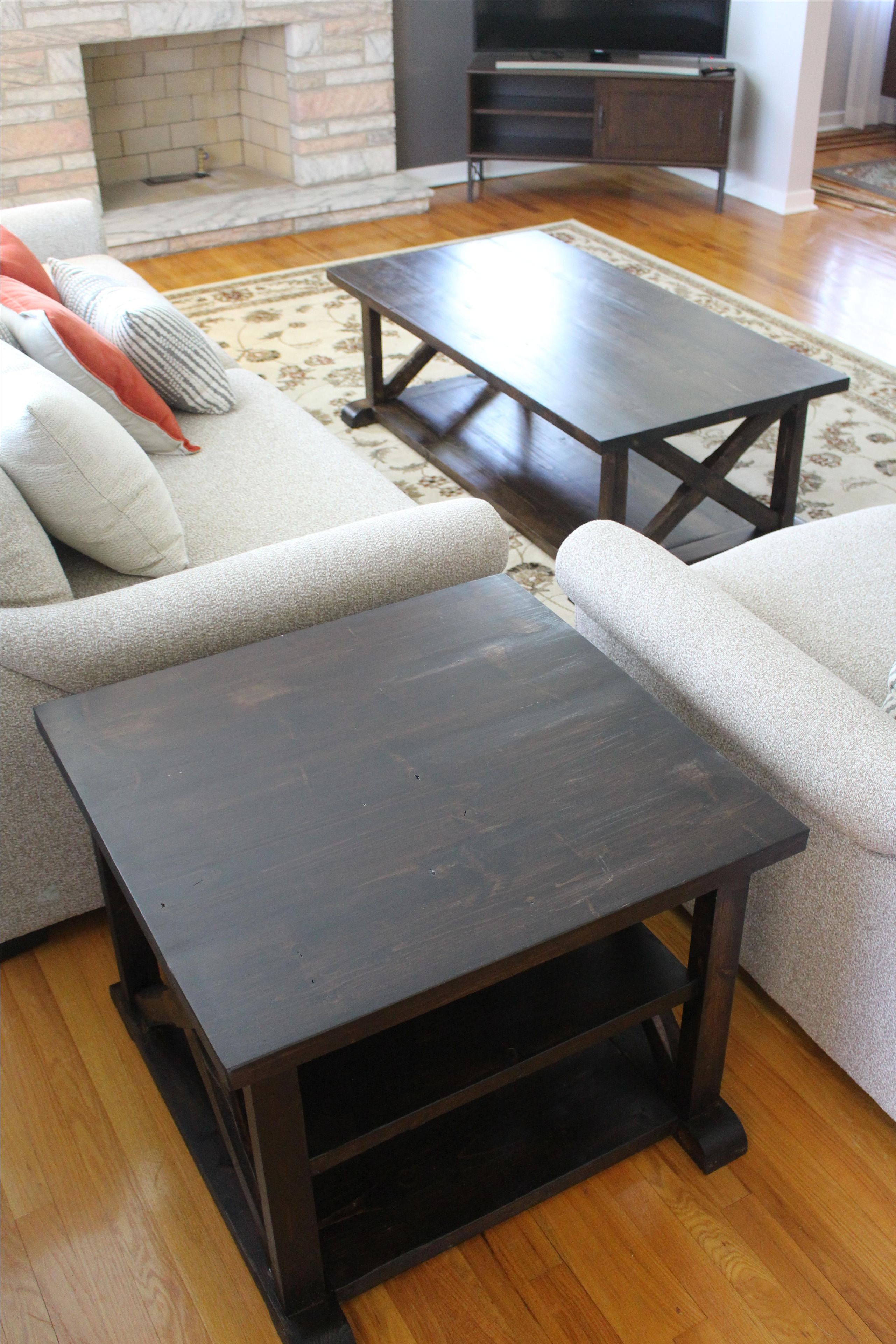 Rustic Style Furniture Set