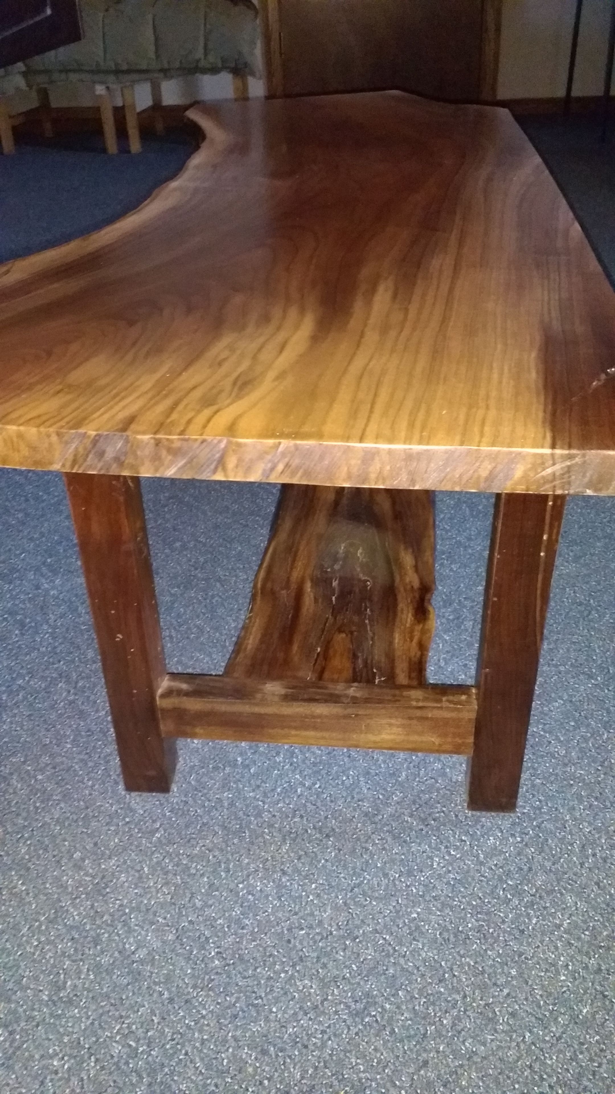 Live Edge Walnut Coffee Table 4