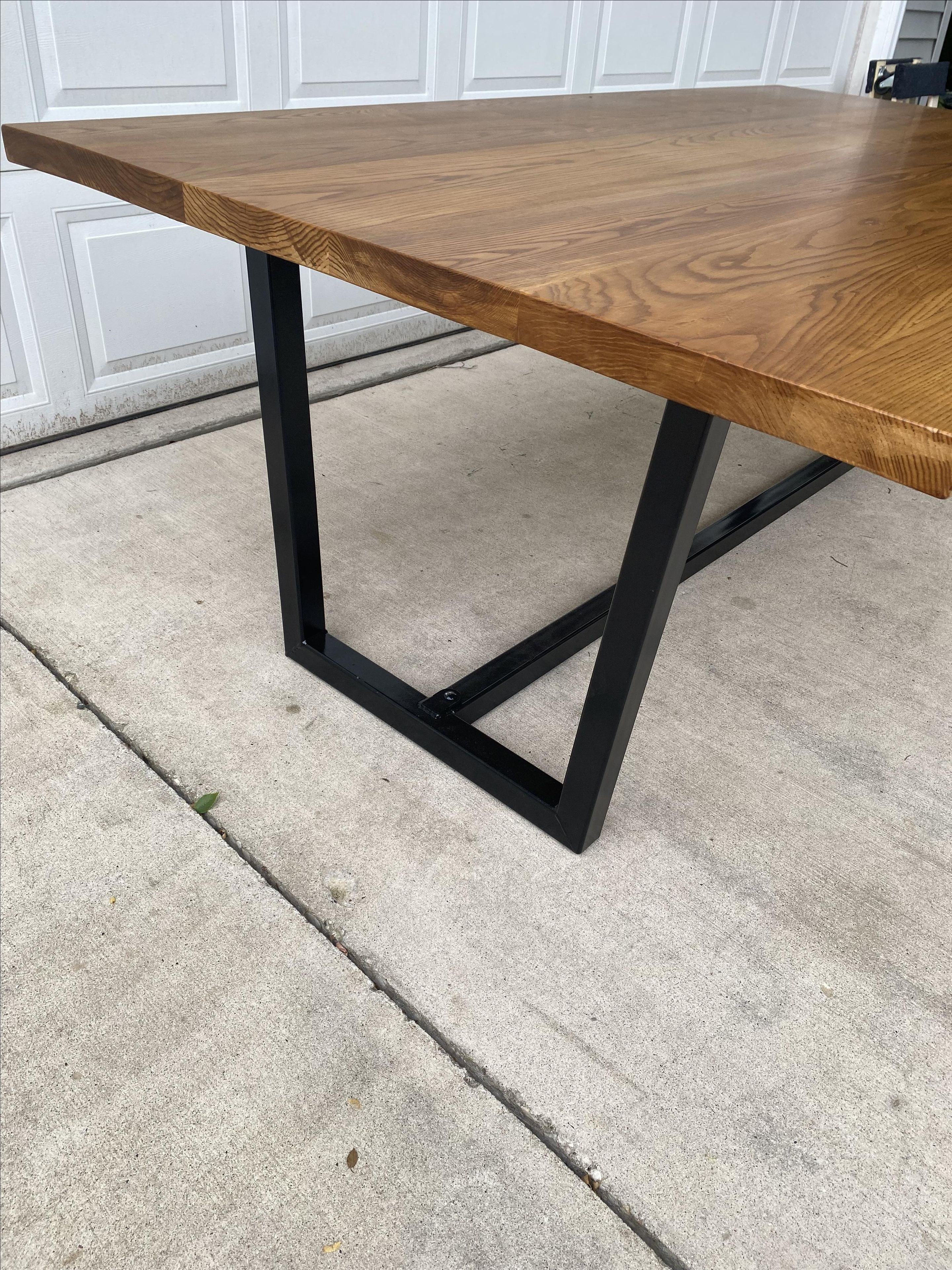 Ash Table 2