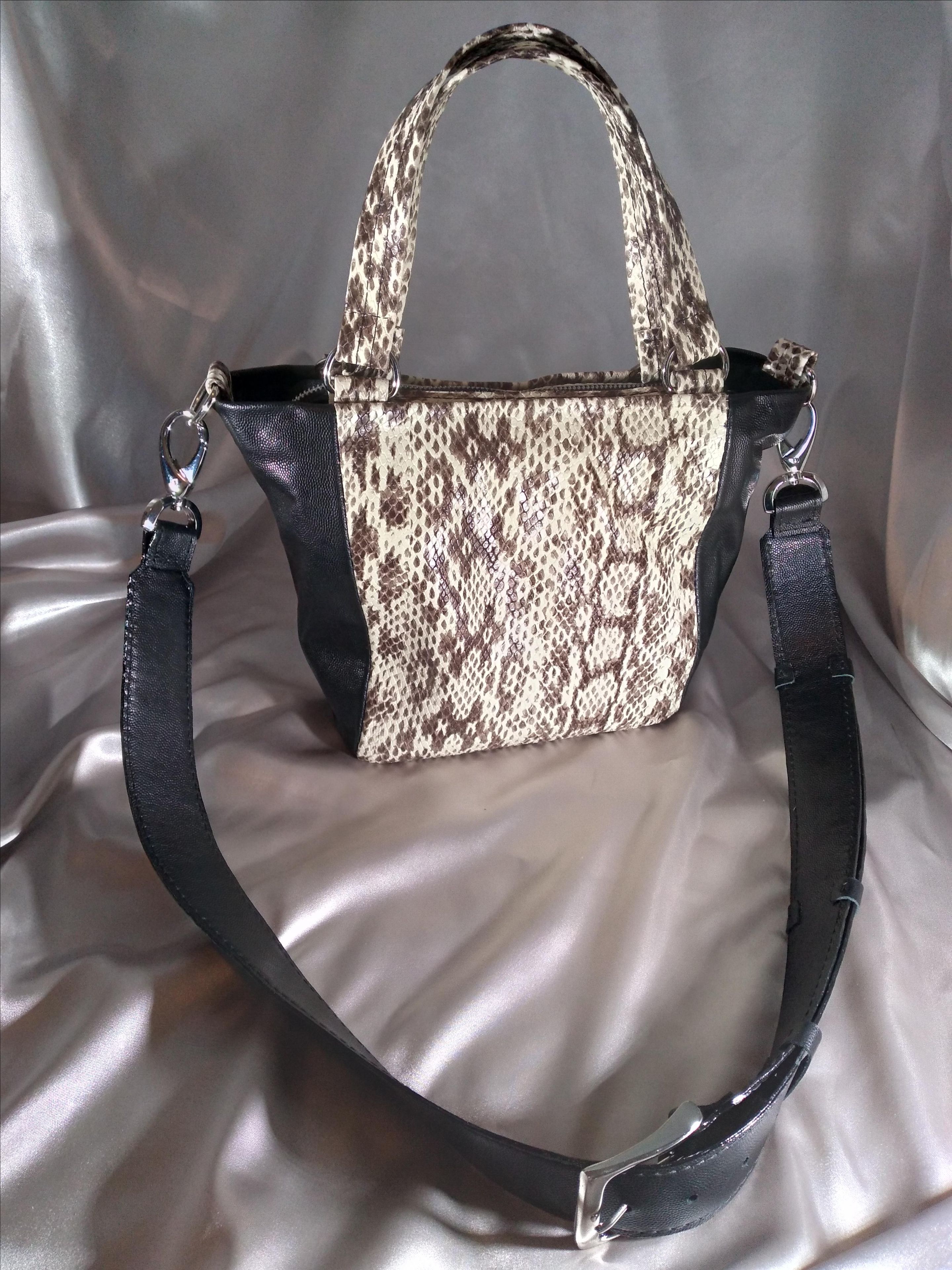 Printed Crossbody 3