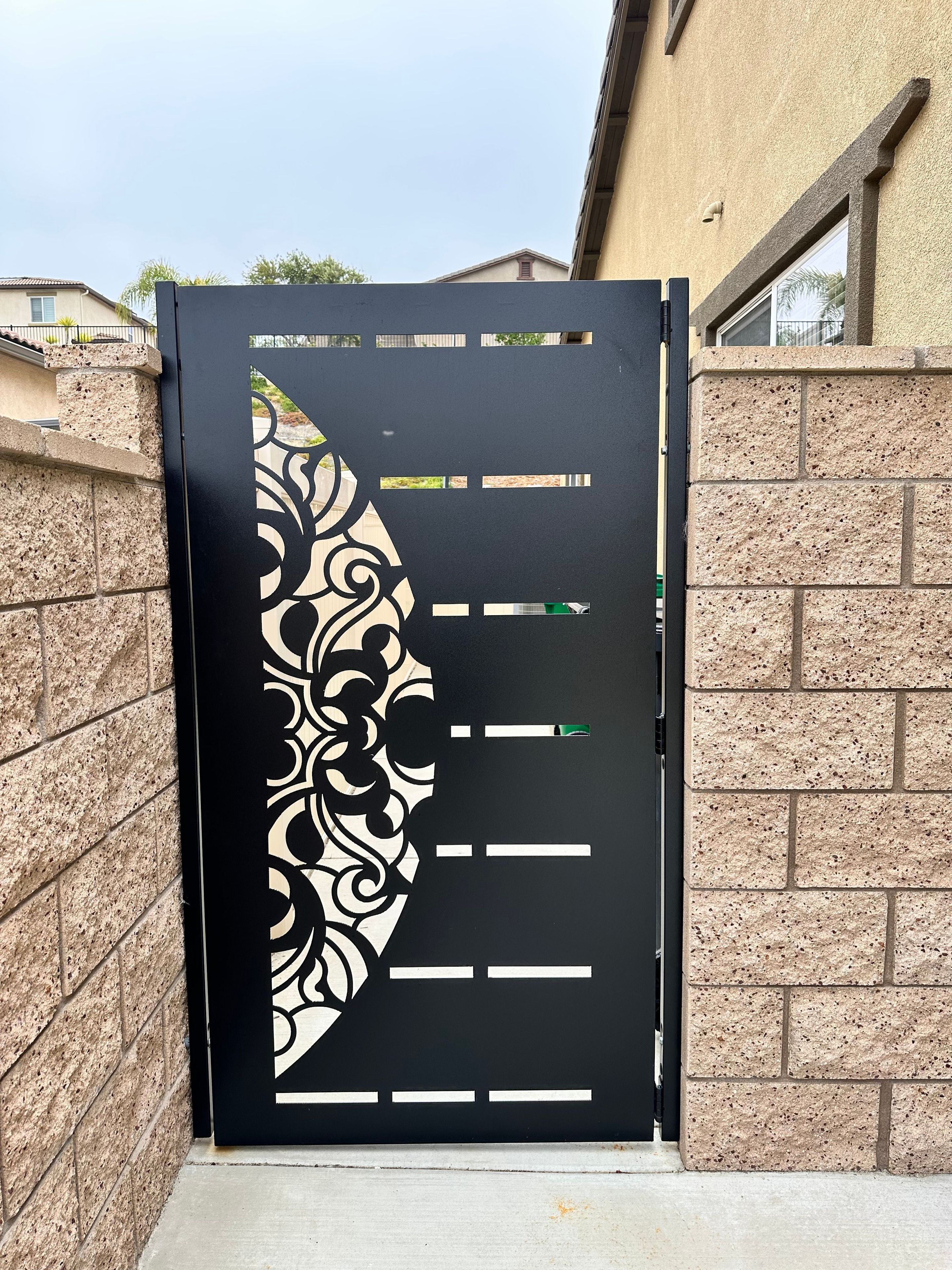Single Urban Modern Gate #6002 R. O. width 36" by 60"