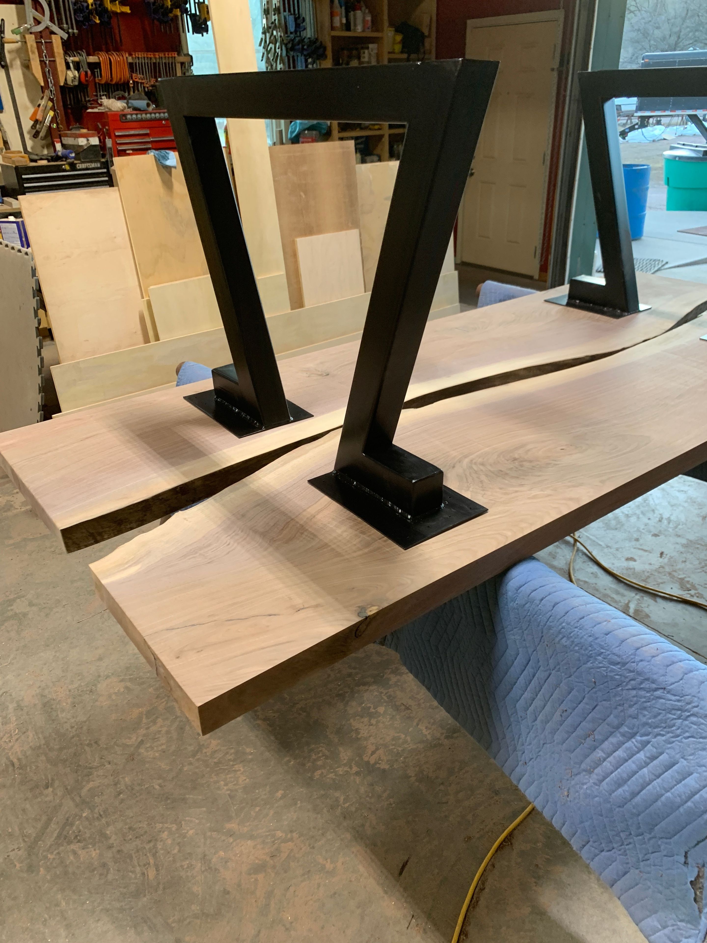 Walnut Live Edge Canyon Table 4 