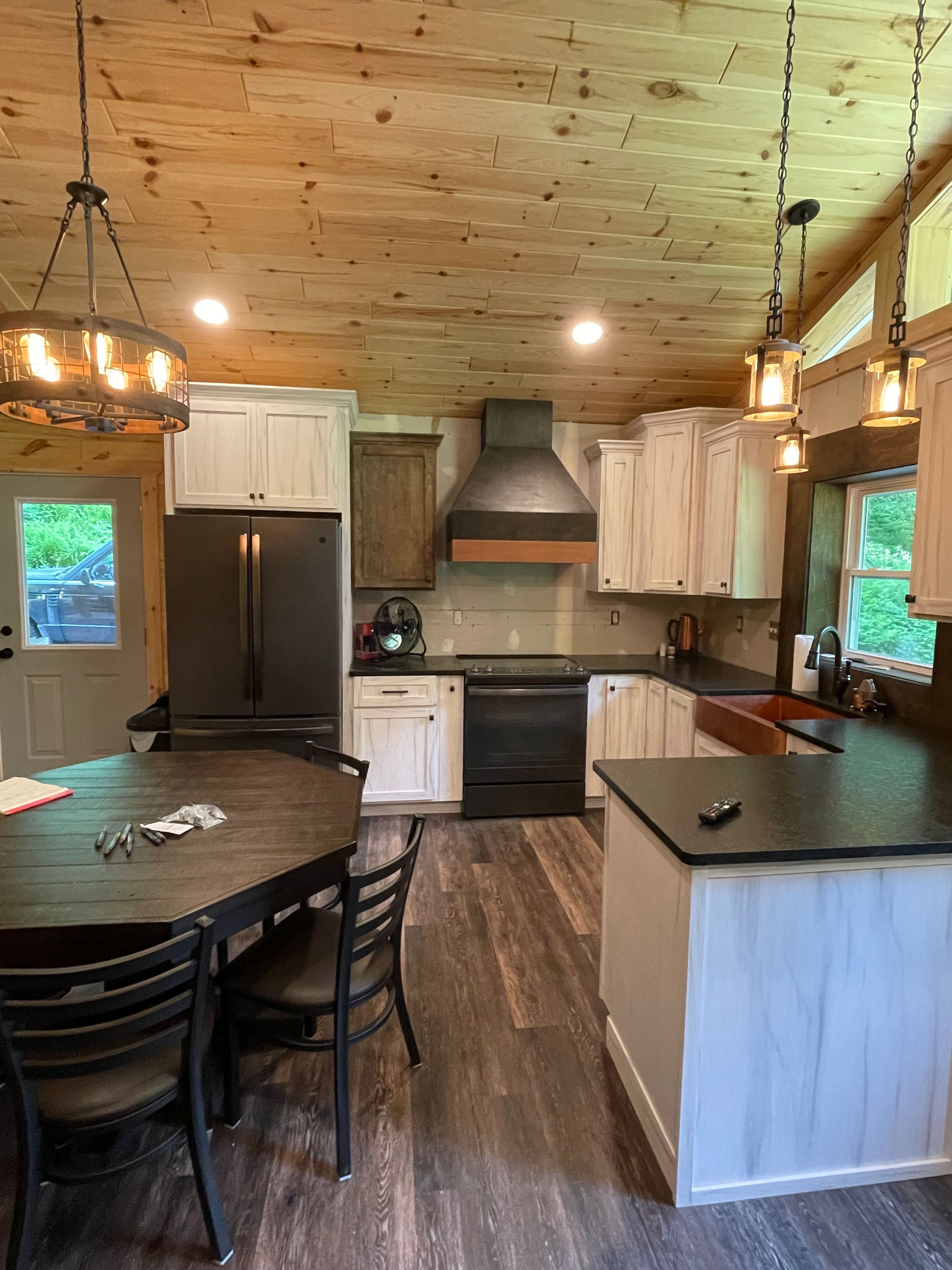 Custom kitchen 3