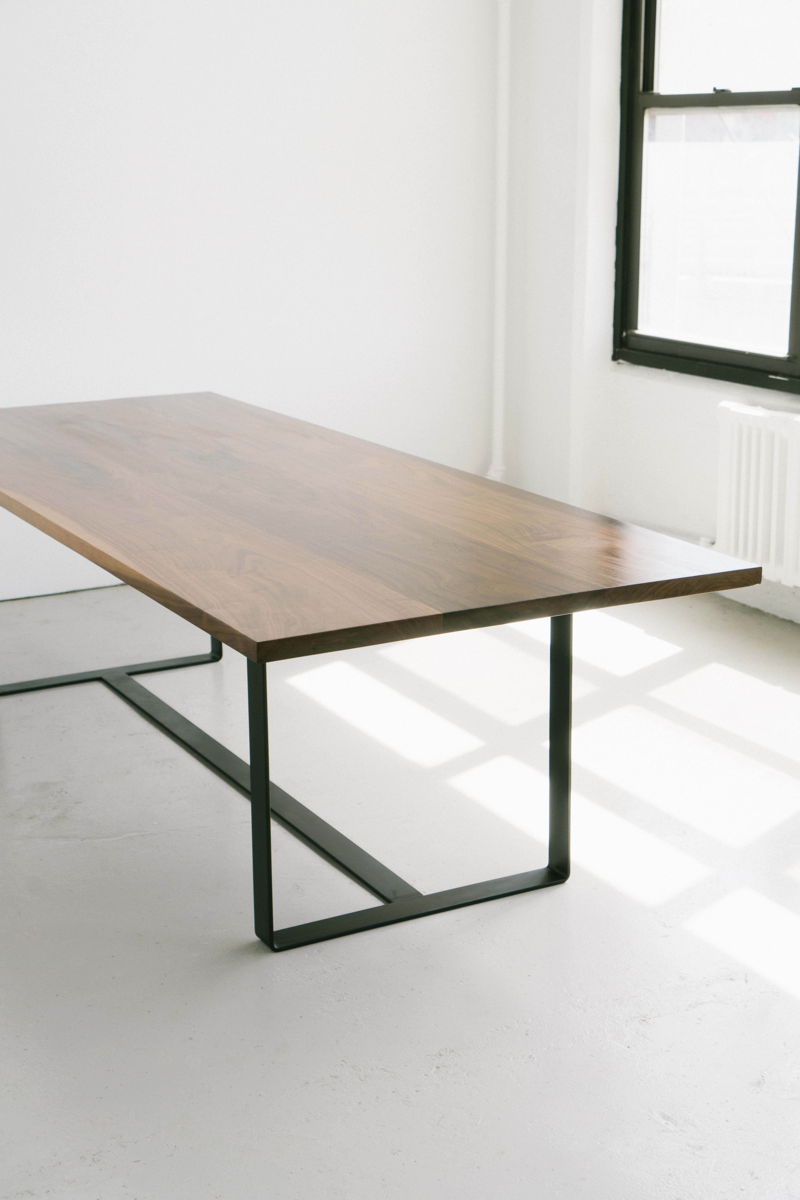U3 Dining Table - Walnut 3