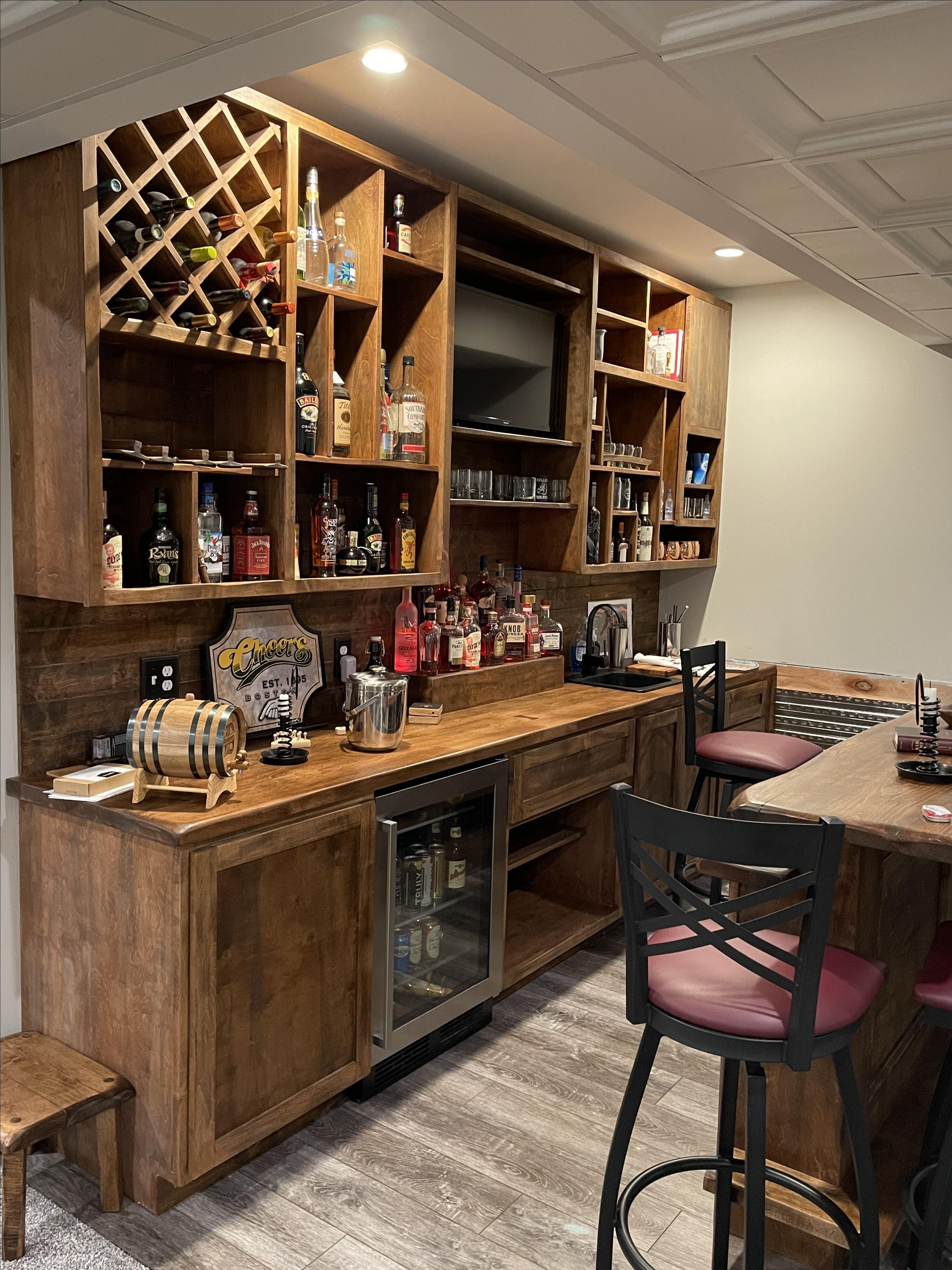 Old World Bar