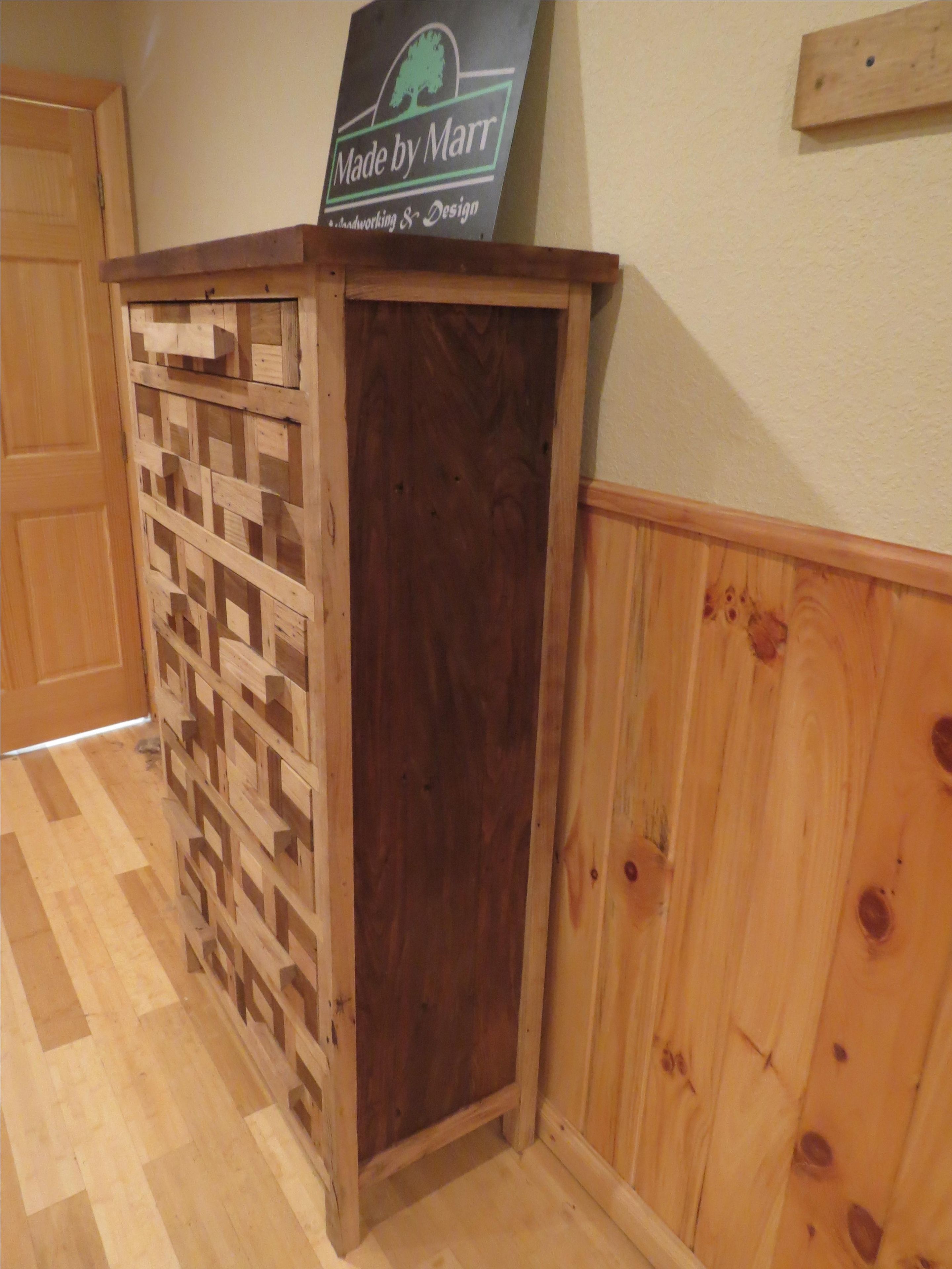 Unique Square Tiled Wormy Chestnut King Bedroom Set 3 