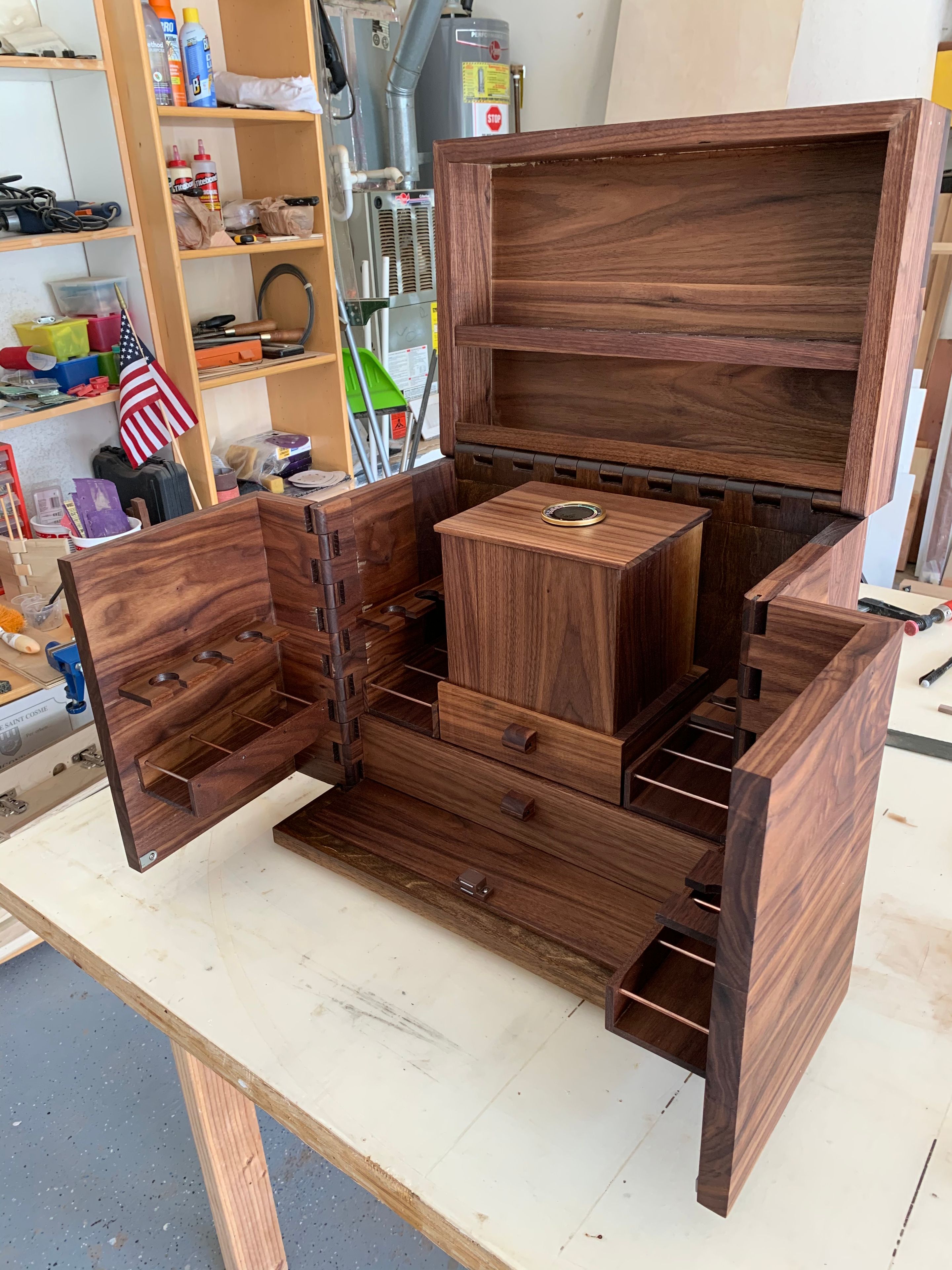 Clint Tobacco And Pipes Storage Rack 5