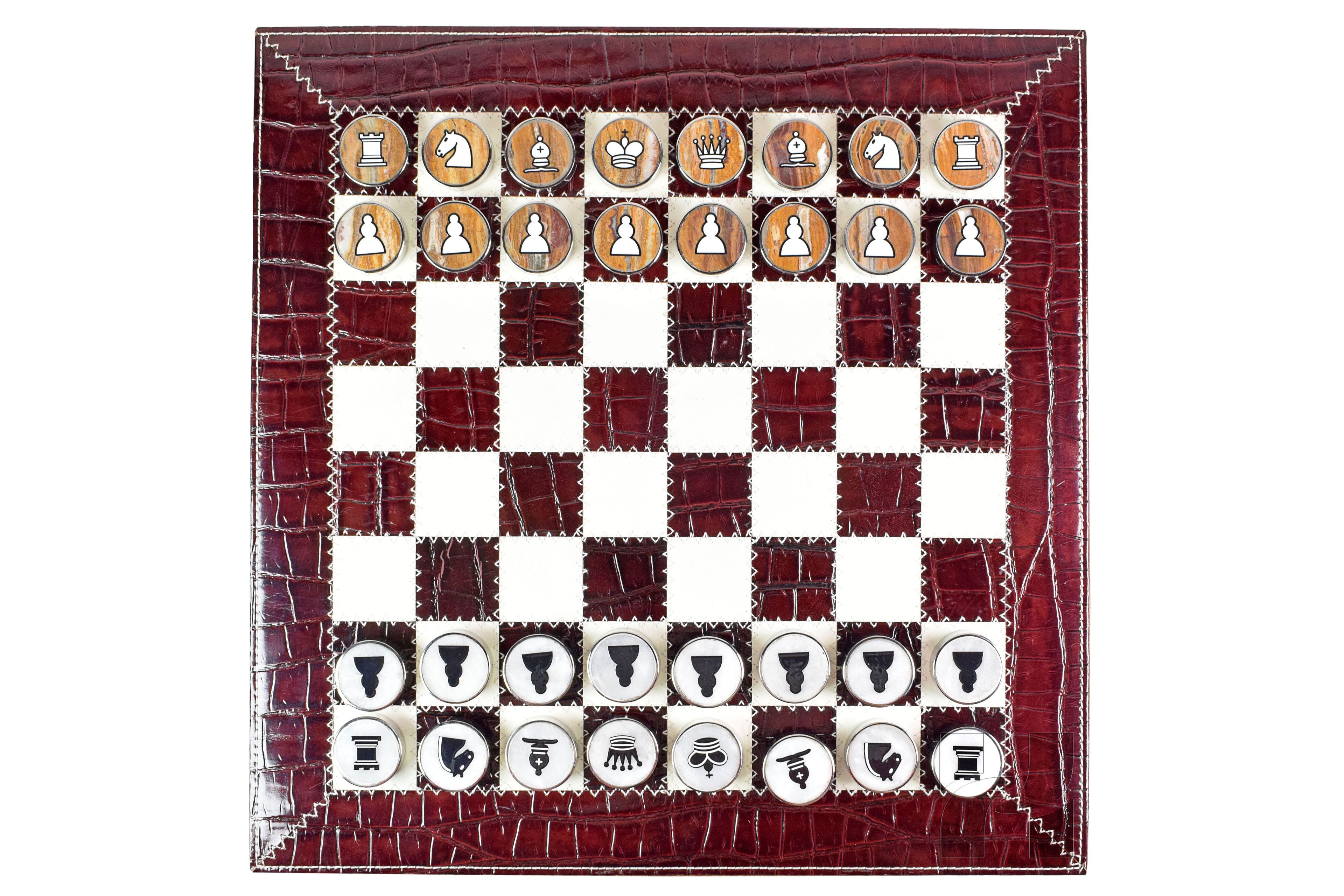 Luxury Burgundy Crocodile Textured Leather Roll-Up Chess Set – Marble Checkers with Metallic Edges & Leather Storage Tube 3 